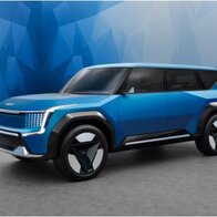 Kia EV9 sắp ra mắt cùng công nghệ giúp tài xế không cần cầm vô lăng