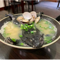 Bát mỳ ramen kèm ếch nguyên con gây sốt Đài Loan