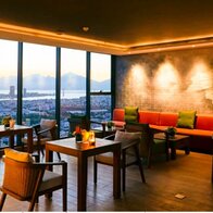 Trải nghiệm chất La-tinh quyến rũ tại Ciela Skybar and Dining thuộc voco Ma Belle Danang, an IHG Hotel