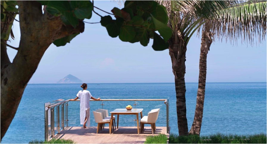 Tận hưởng năng lượng chữa lành từ đại dương tại Villa Le Corail, A Gran Meliá Hotel