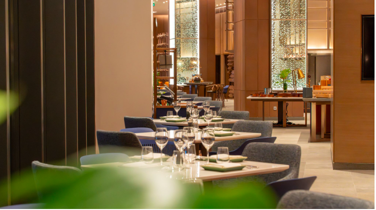 Hyatt Regency Nha Trang: Điểm chạm mới cho mùa hè bên vịnh biển